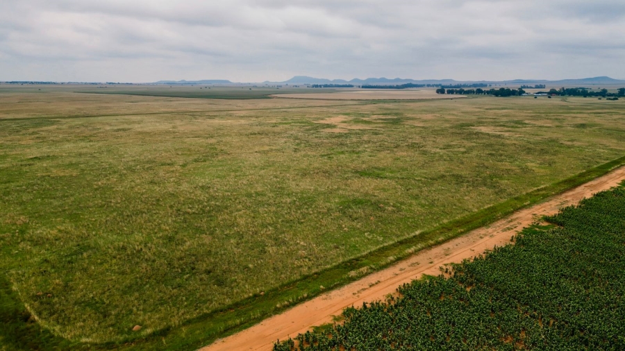 8 Bedroom Property for Sale in Bloemfontein Rural Free State